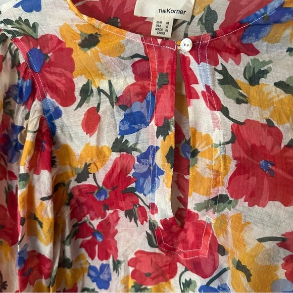 The Korner Colorful Floral Blouse Size S - Picture 6 of 8